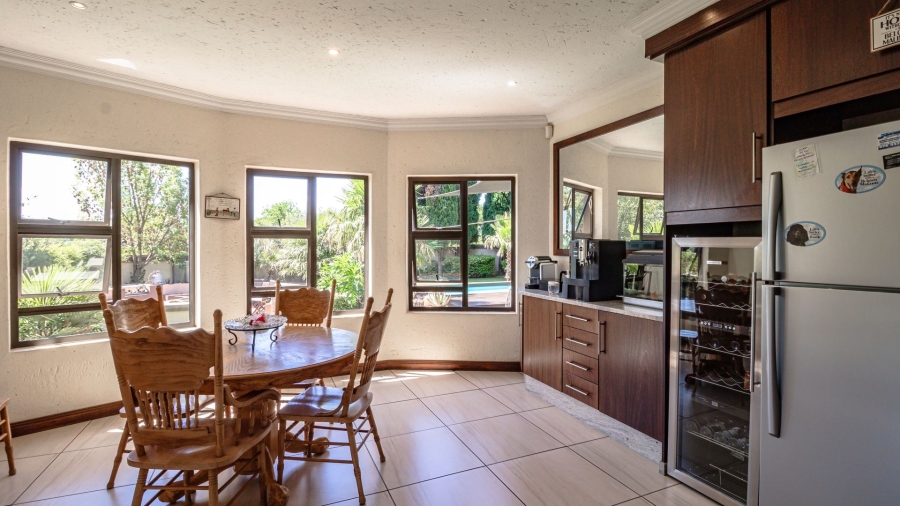 4 Bedroom Property for Sale in Dunblane Lifestyle and Equestrian Estate Gauteng