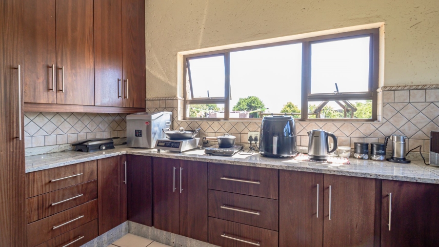 4 Bedroom Property for Sale in Dunblane Lifestyle and Equestrian Estate Gauteng