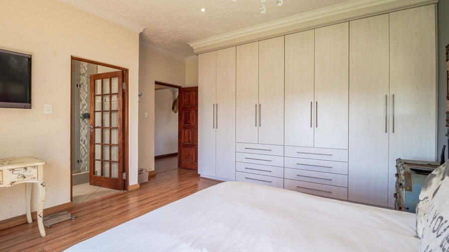 4 Bedroom Property for Sale in Dunblane Lifestyle and Equestrian Estate Gauteng