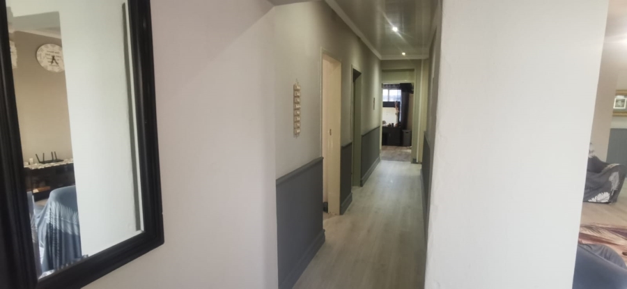 3 Bedroom Property for Sale in Three Rivers Gauteng