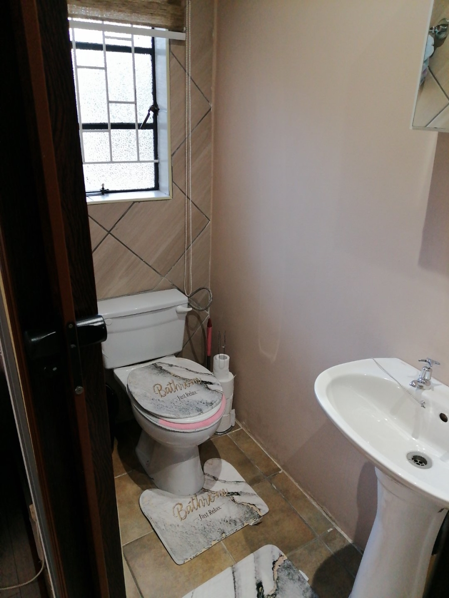 3 Bedroom Property for Sale in Three Rivers Gauteng