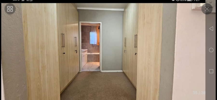 3 Bedroom Property for Sale in Three Rivers Gauteng