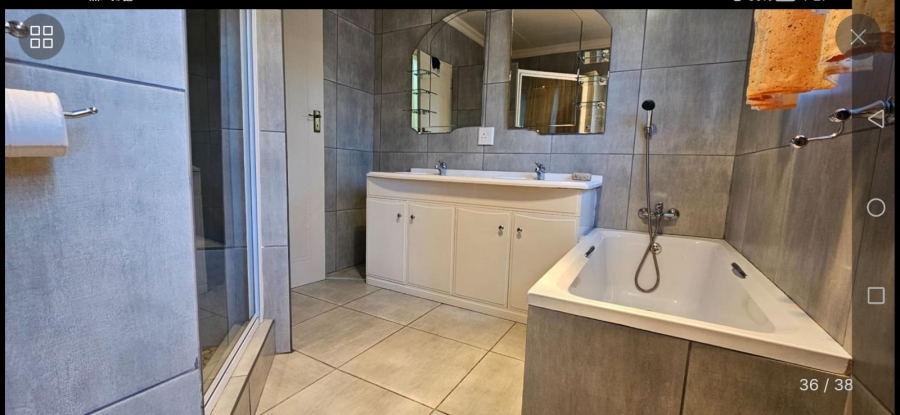 3 Bedroom Property for Sale in Three Rivers Gauteng