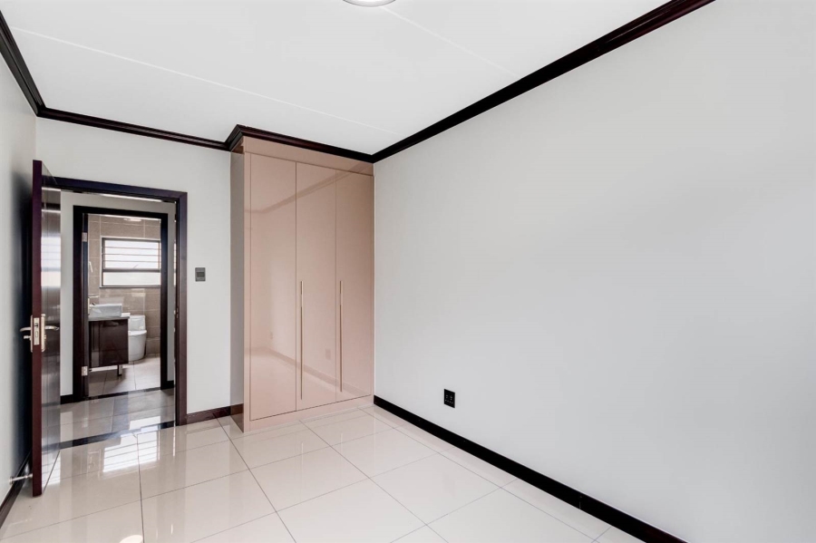 To Let 3 Bedroom Property for Rent in Blue Hills Gauteng