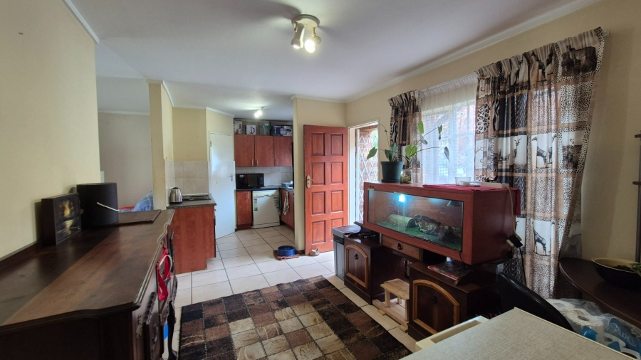 2 Bedroom Property for Sale in The Reeds Gauteng