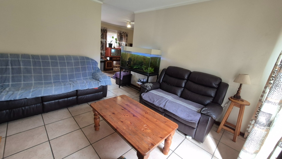 2 Bedroom Property for Sale in The Reeds Gauteng