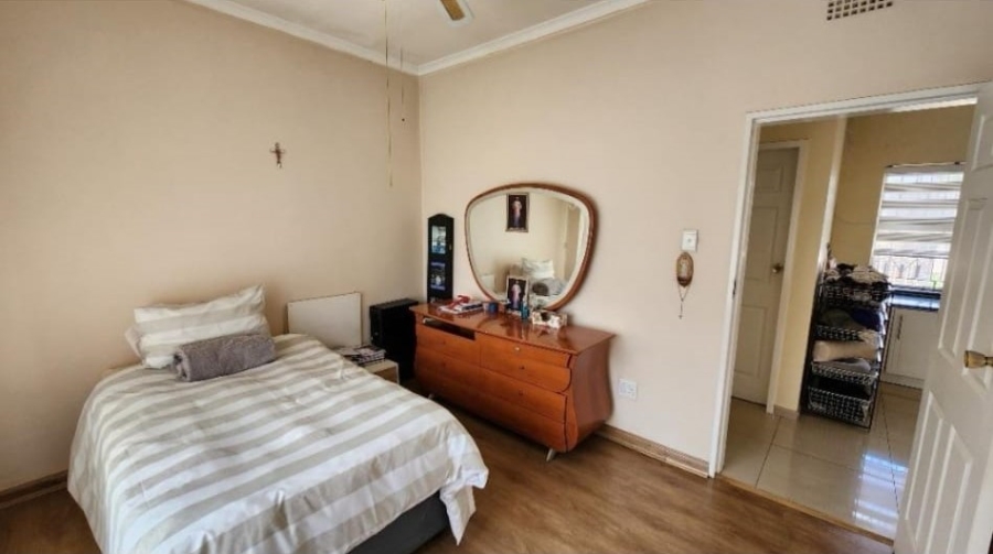 4 Bedroom Property for Sale in Oakdene Gauteng