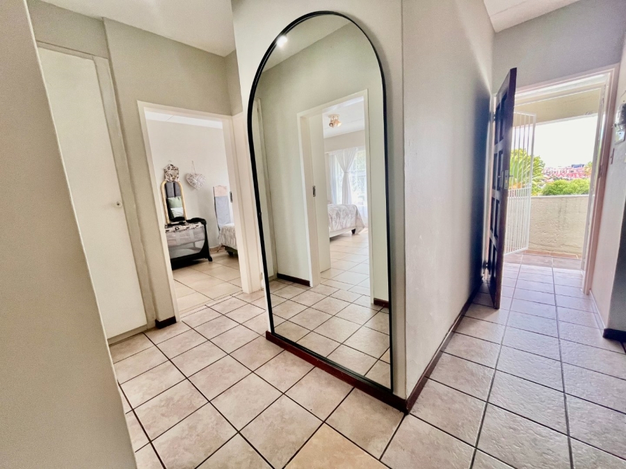 2 Bedroom Property for Sale in Vorna Valley Gauteng