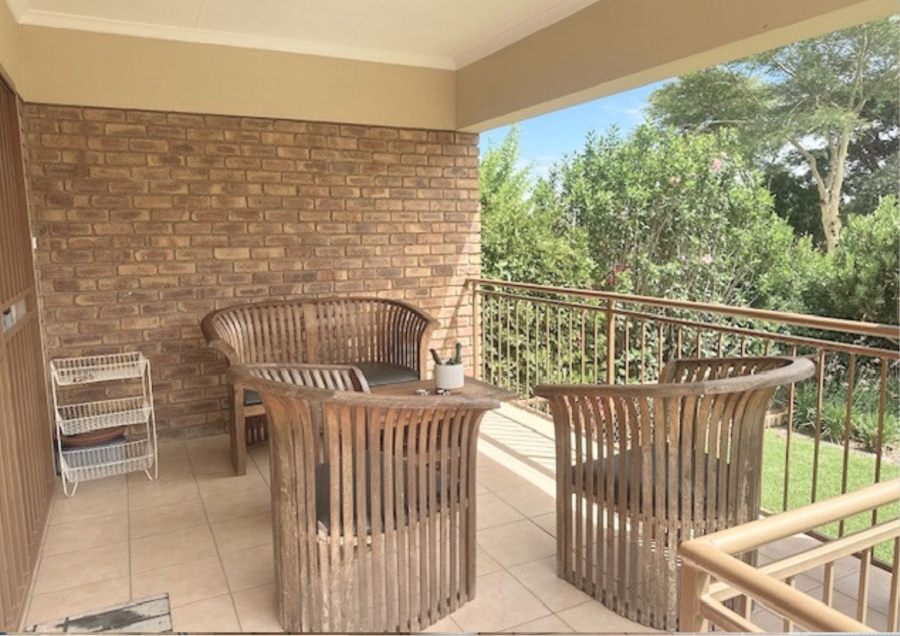 2 Bedroom Property for Sale in Wilgeheuwel Gauteng