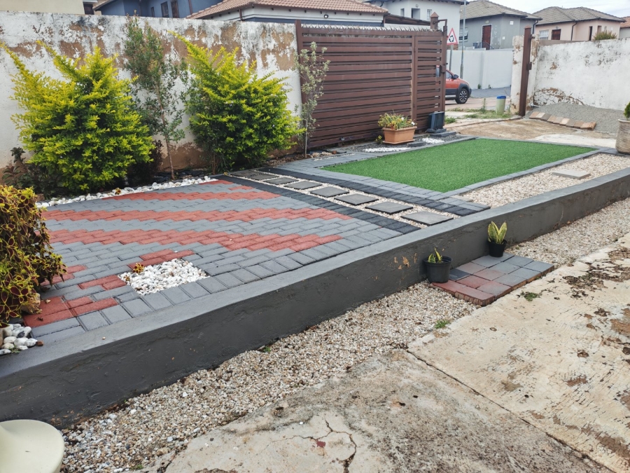 2 Bedroom Property for Sale in Atteridgeville Gauteng