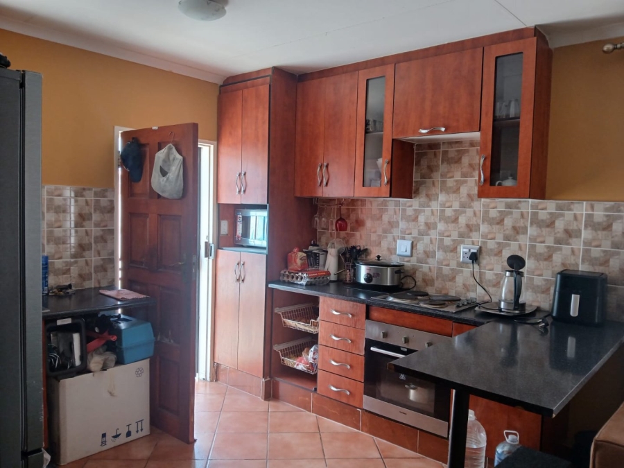 2 Bedroom Property for Sale in Atteridgeville Gauteng