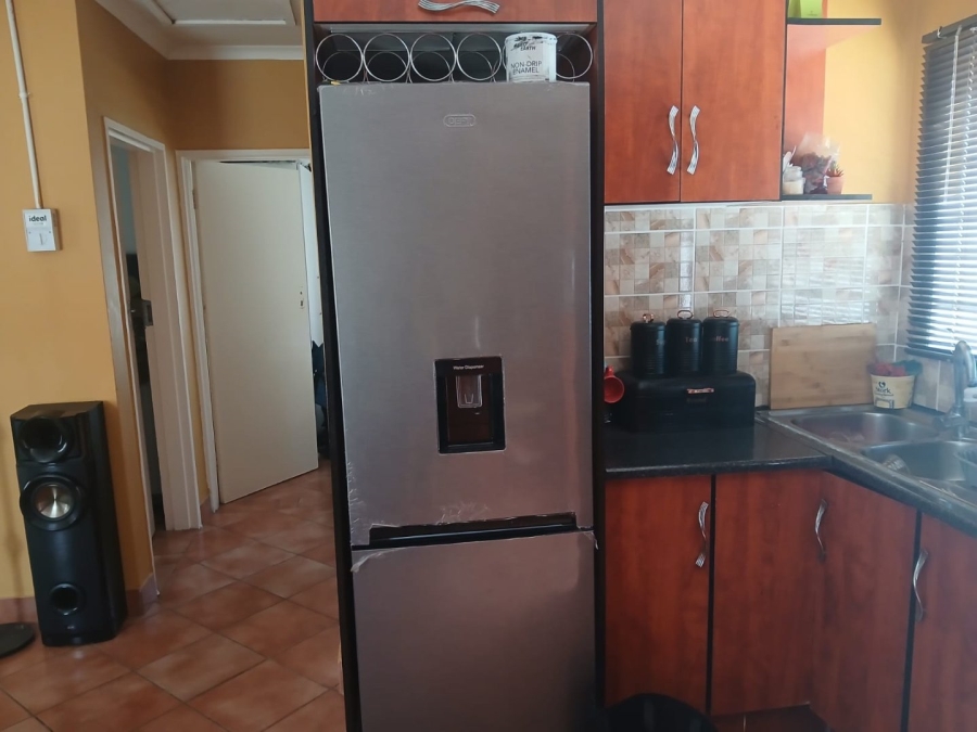 2 Bedroom Property for Sale in Atteridgeville Gauteng