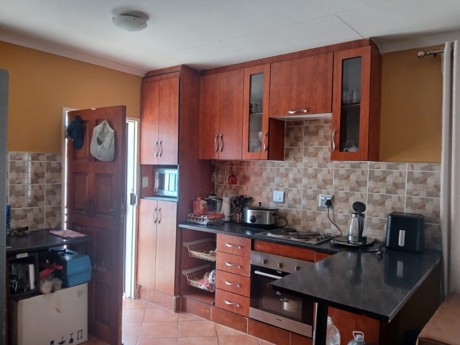 2 Bedroom Property for Sale in Atteridgeville Gauteng