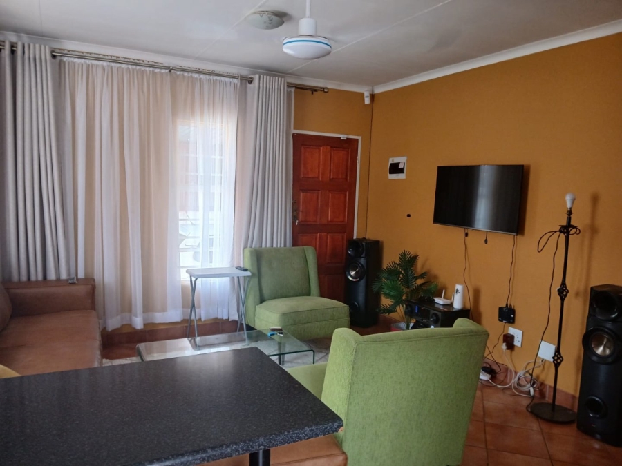 2 Bedroom Property for Sale in Atteridgeville Gauteng