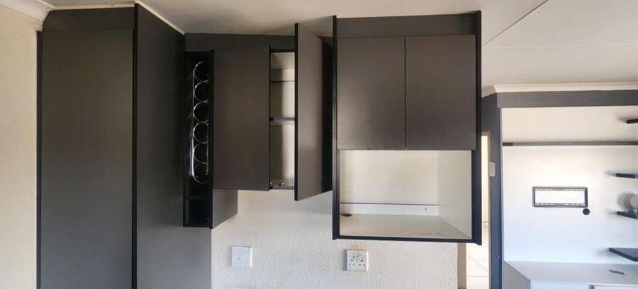 2 Bedroom Property for Sale in Sky City Gauteng