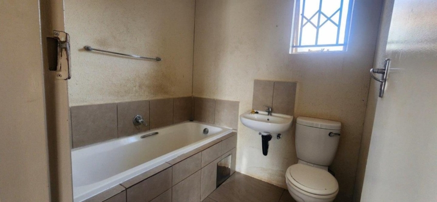 2 Bedroom Property for Sale in Sky City Gauteng