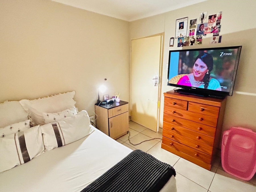 2 Bedroom Property for Sale in Katlehong South Gauteng