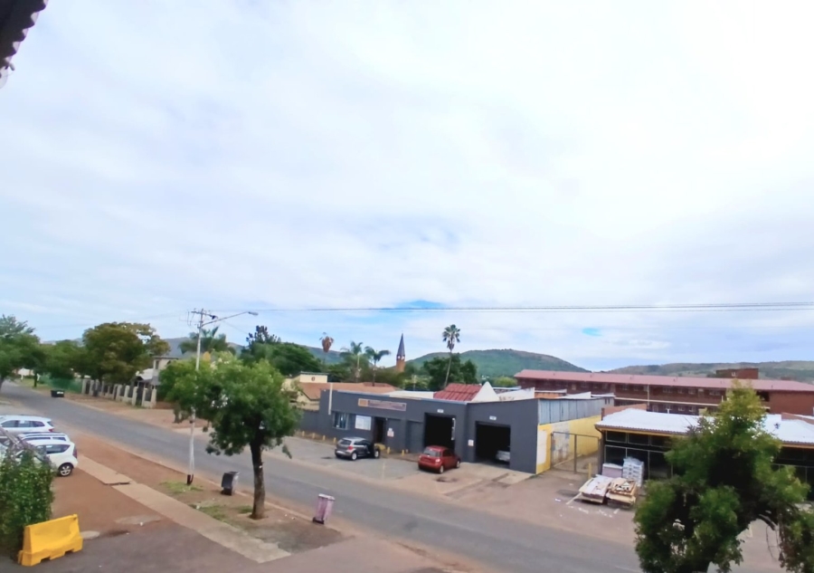 1 Bedroom Property for Sale in Gezina Gauteng