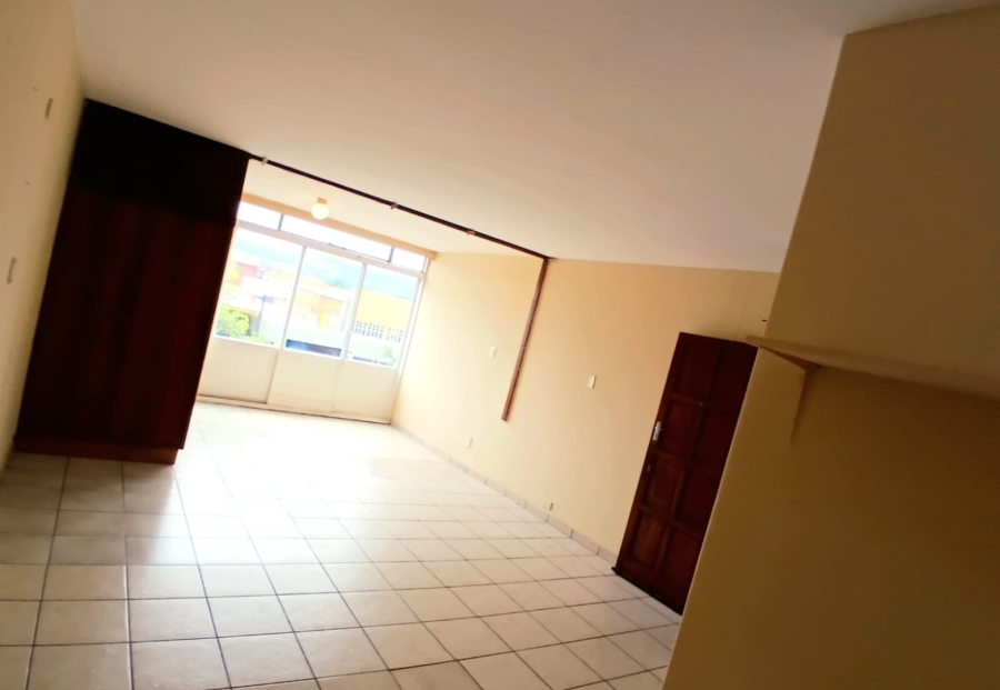 1 Bedroom Property for Sale in Gezina Gauteng