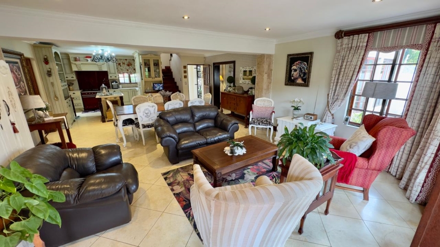 4 Bedroom Property for Sale in Moreleta Park Gauteng