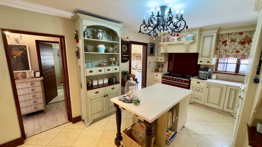 4 Bedroom Property for Sale in Moreleta Park Gauteng