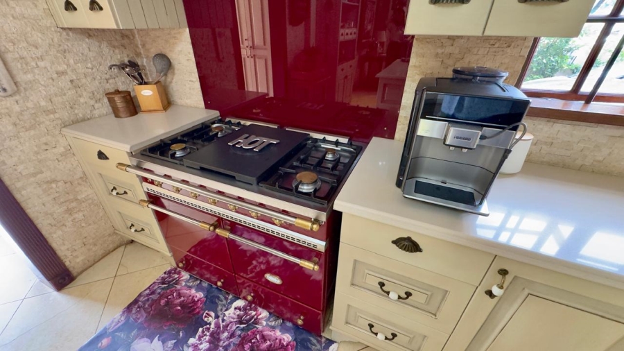 4 Bedroom Property for Sale in Moreleta Park Gauteng