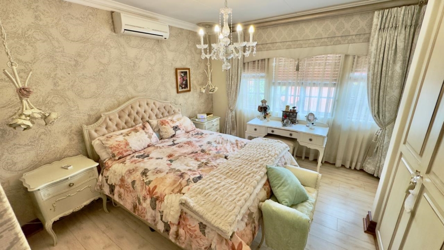 4 Bedroom Property for Sale in Moreleta Park Gauteng