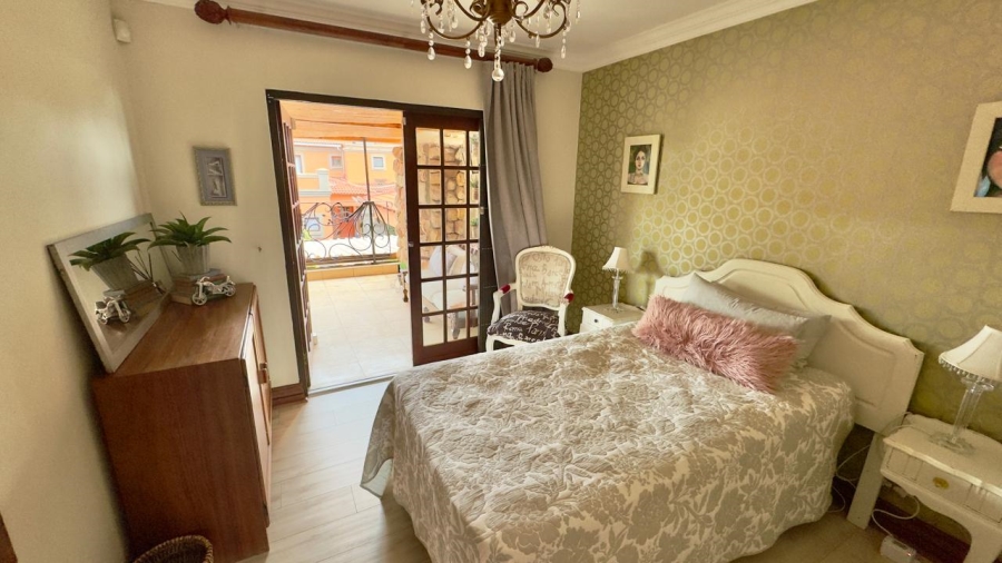 4 Bedroom Property for Sale in Moreleta Park Gauteng