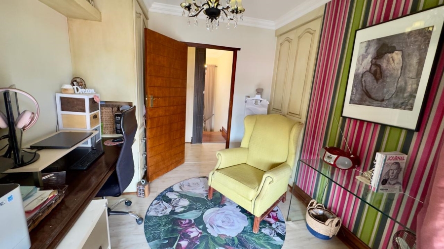 4 Bedroom Property for Sale in Moreleta Park Gauteng