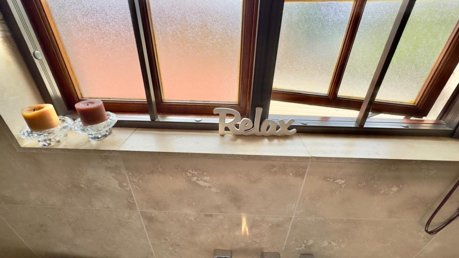 4 Bedroom Property for Sale in Moreleta Park Gauteng