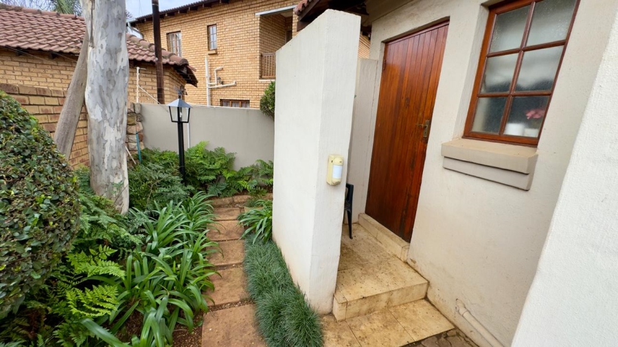 4 Bedroom Property for Sale in Moreleta Park Gauteng