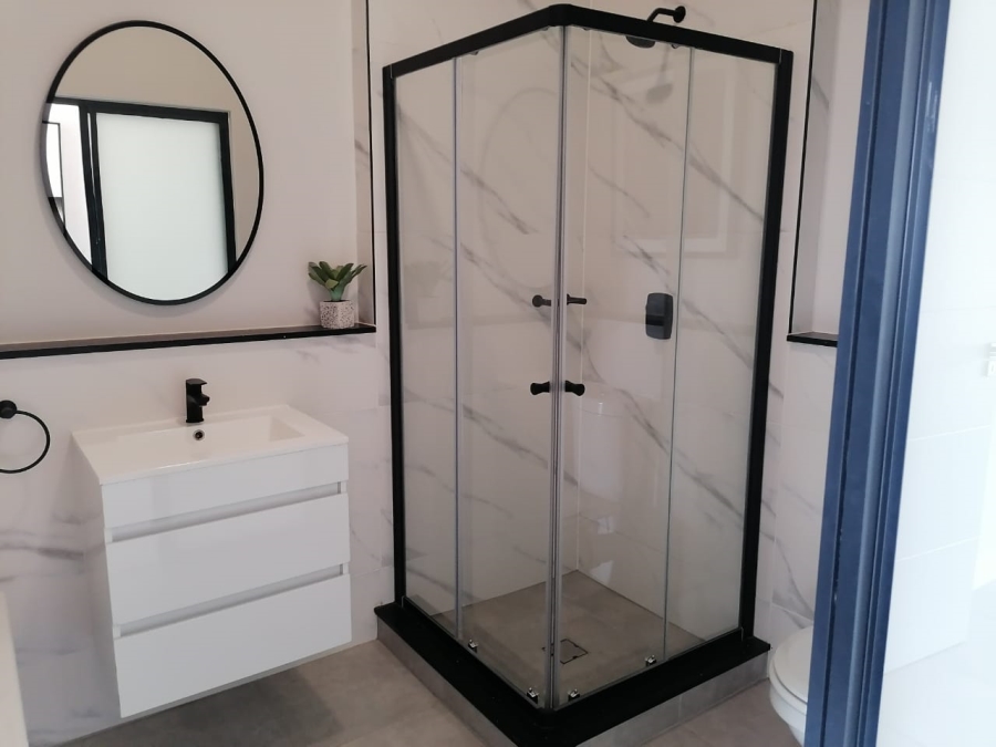To Let 2 Bedroom Property for Rent in Waterfall Gauteng