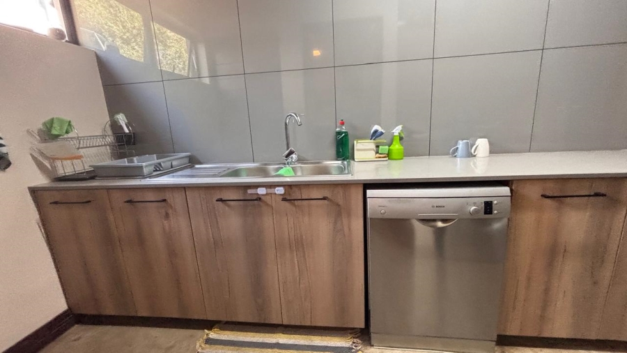 4 Bedroom Property for Sale in Midstream Estate Gauteng