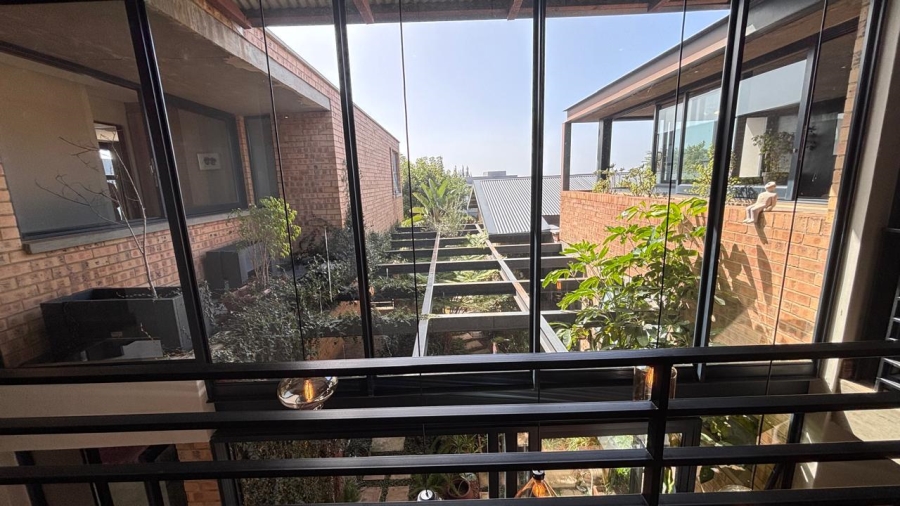 4 Bedroom Property for Sale in Midstream Estate Gauteng