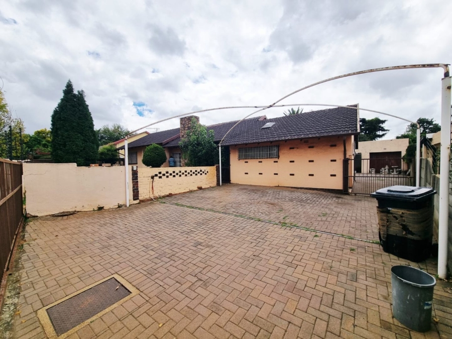 4 Bedroom Property for Sale in Hazelpark Gauteng