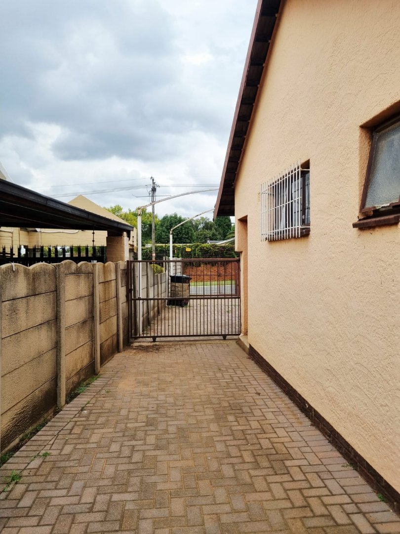4 Bedroom Property for Sale in Hazelpark Gauteng