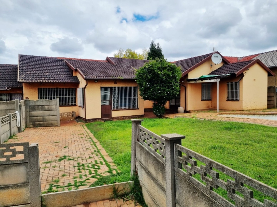 4 Bedroom Property for Sale in Hazelpark Gauteng