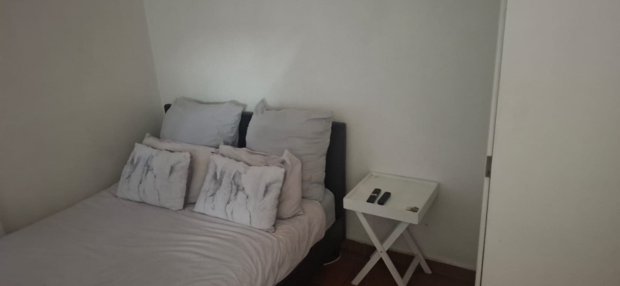 To Let 1 Bedroom Property for Rent in Riviera Gauteng