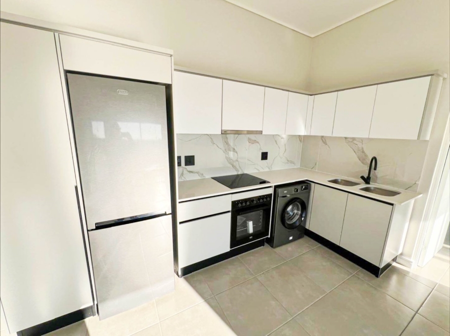 1 Bedroom Property for Sale in Waterfall Heights Gauteng