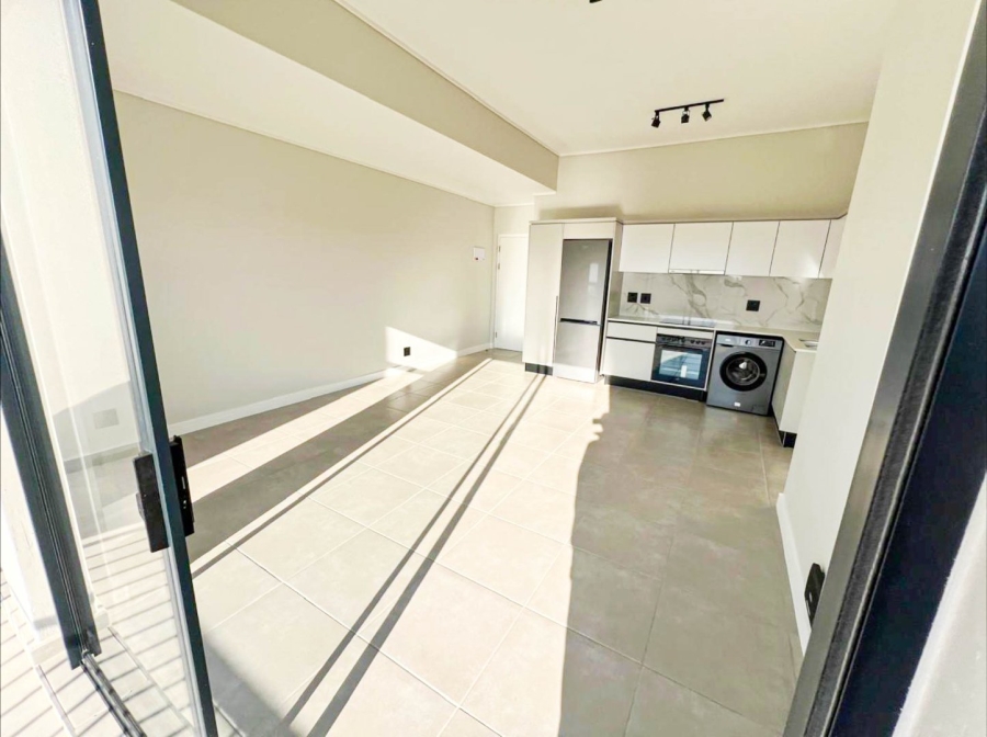 1 Bedroom Property for Sale in Waterfall Heights Gauteng