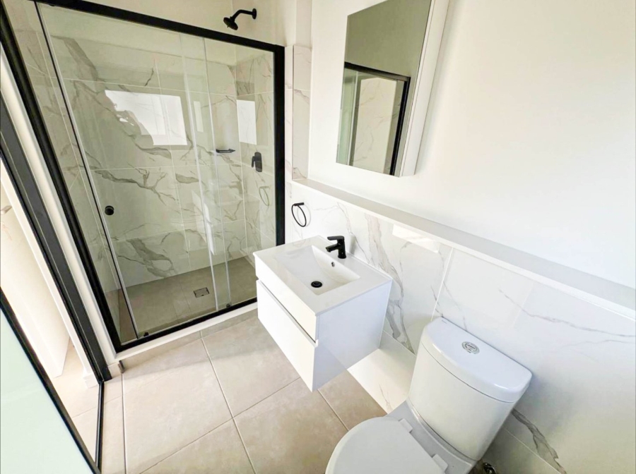 1 Bedroom Property for Sale in Waterfall Heights Gauteng