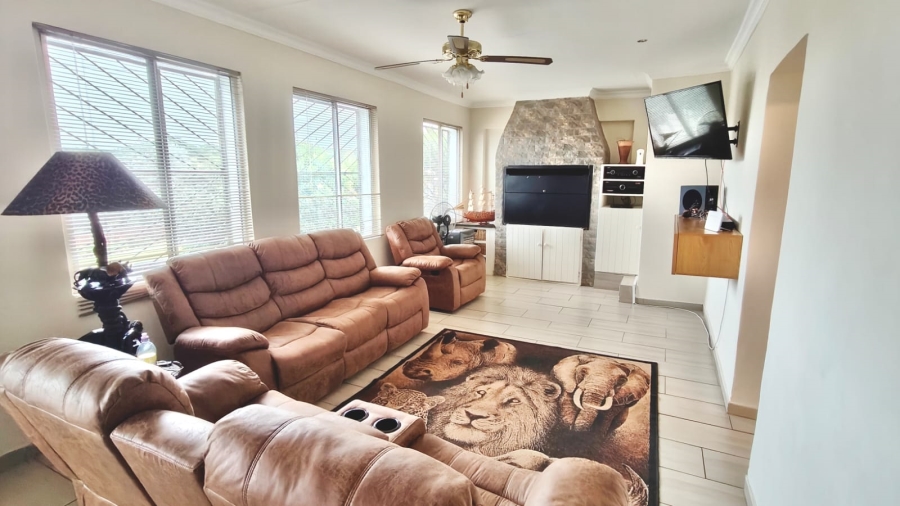 4 Bedroom Property for Sale in Vaal Marina Gauteng