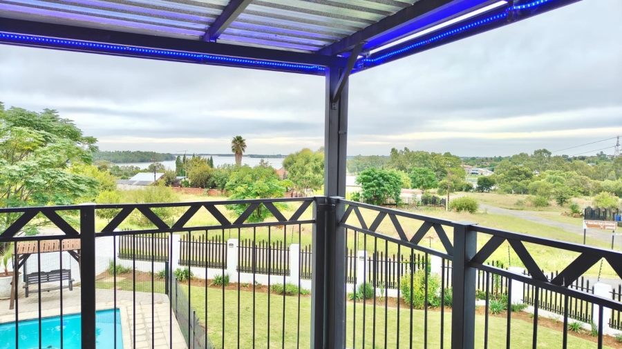 4 Bedroom Property for Sale in Vaal Marina Gauteng