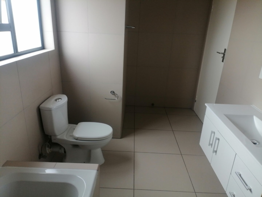 2 Bedroom Property for Sale in Lilianton Gauteng