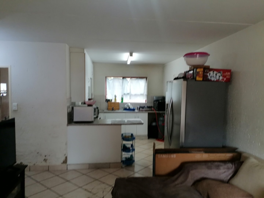 2 Bedroom Property for Sale in Beyers Park Gauteng