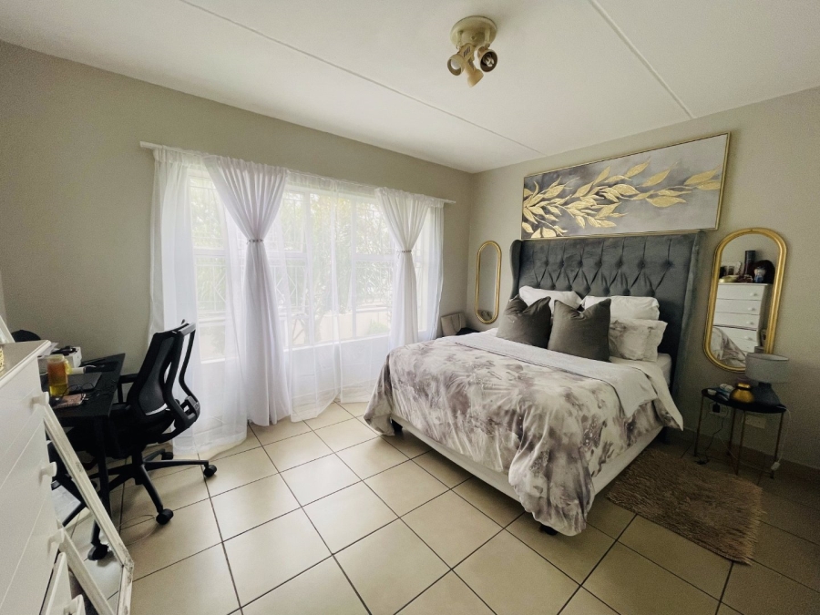 2 Bedroom Property for Sale in Vorna Valley Gauteng