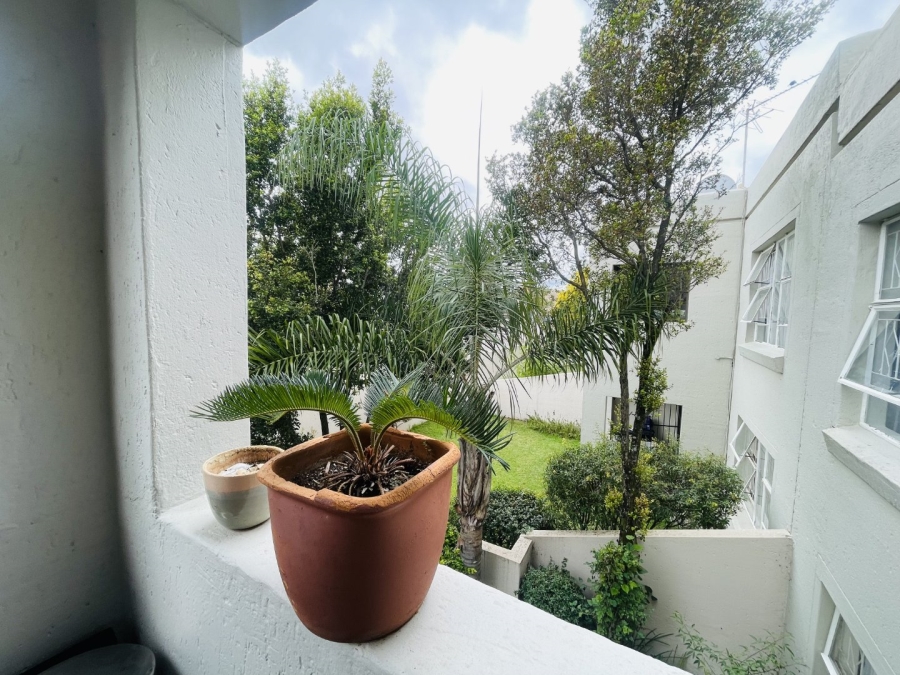 2 Bedroom Property for Sale in Vorna Valley Gauteng