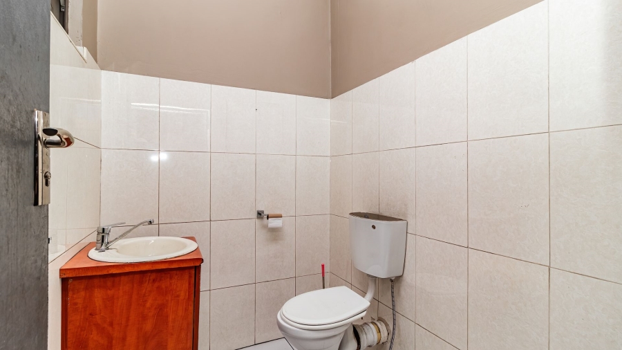 Commercial Property for Sale in Halfway House Gauteng