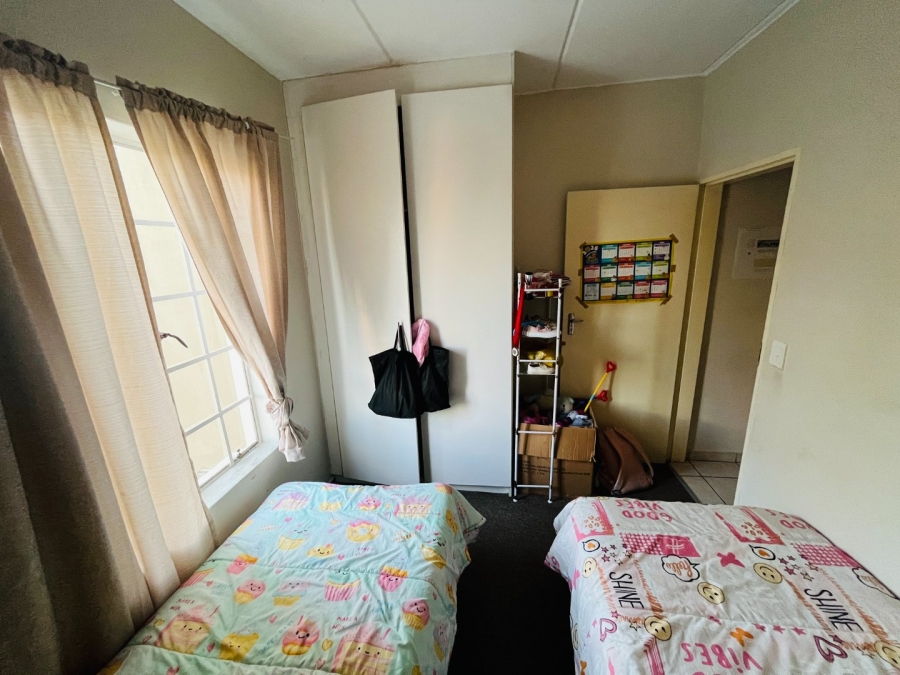 2 Bedroom Property for Sale in North Riding Gauteng