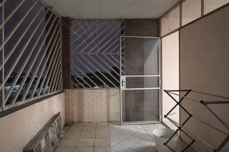 2 Bedroom Property for Sale in Regents Park Gauteng